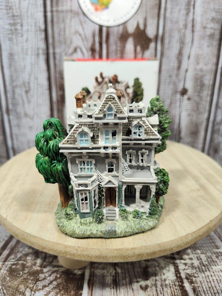 Liberty Falls Collection Haunted House AH227 Miniature Figurine Fall Halloween